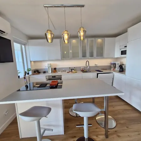 Apartment Un Petit Nid Equipe